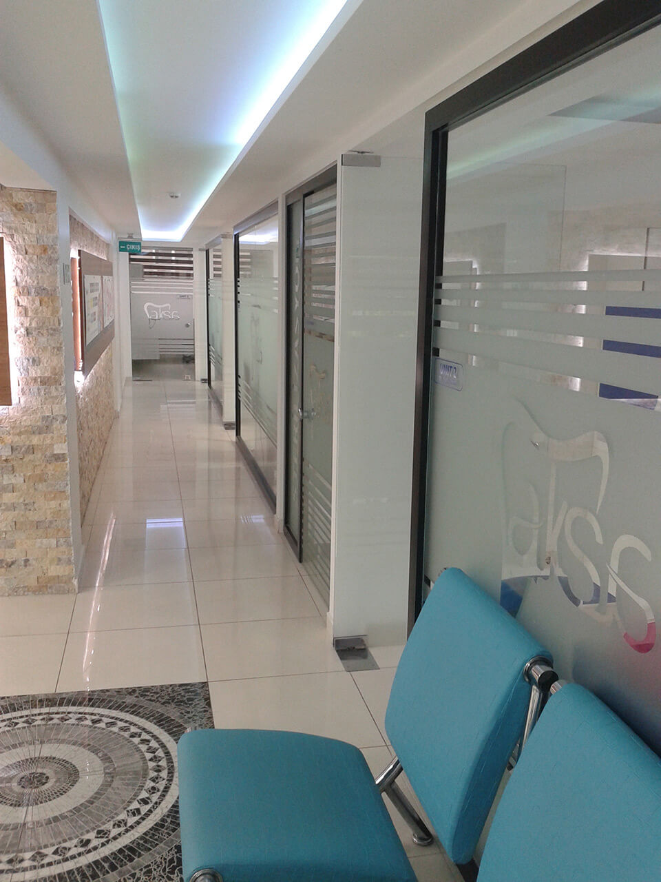 Aksa Diş Kliniği - Klinik Fotoğrafı 12